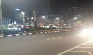 Foto Jelang dimulainya acara PA 212, jalan-jalan utama disekitaran Monumen Nasional (Monas) mulai renggang