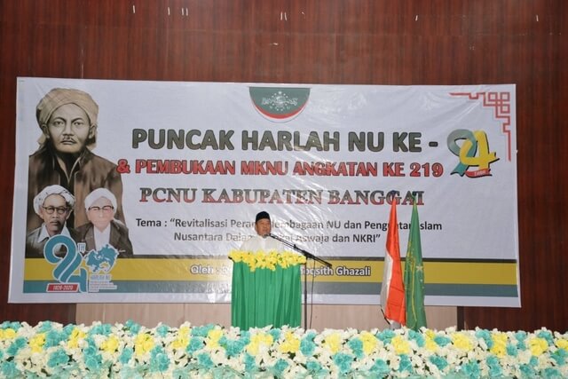 Foto Wakil Bupati Banggai H. Mustar Labolo hadiri puncak harlah  Nahdlatul Ulama (NU) ke-94, Kamis (30/1/2020). Foto : Humas Pemkab Banggai.